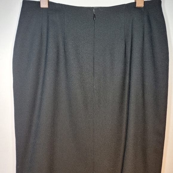 EVAN-PICONE petits Vintage 100% wool skirt. Black. Small/Medium - Picture 5 of 9